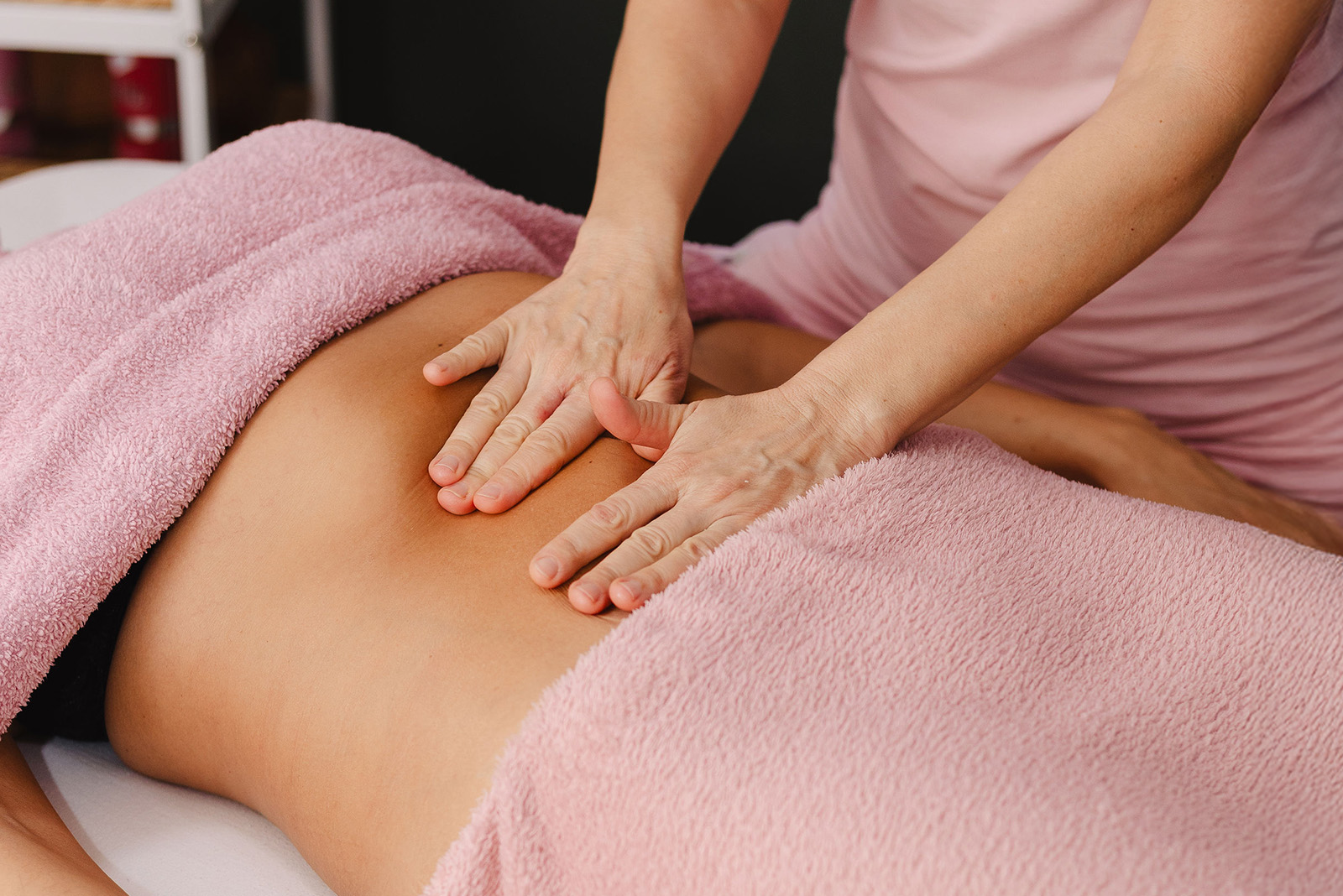 Hloubková masáž břicha